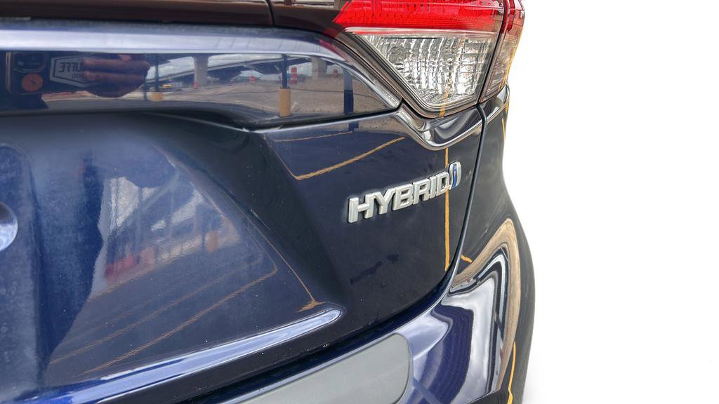 Used 2020 Toyota Corolla LE image 28