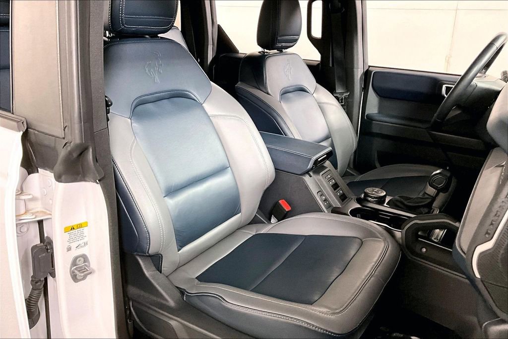 Used 2024 Ford Bronco Outer Banks image 7