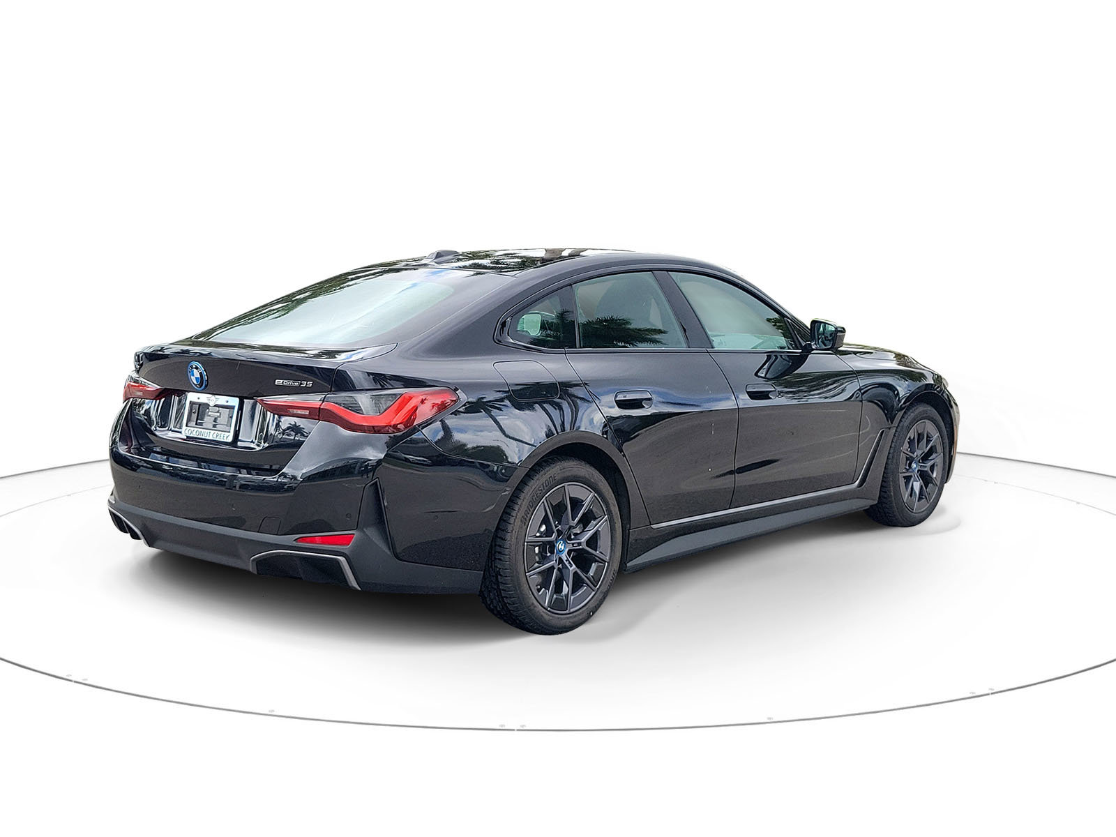 Certified 2023 BMW i4 eDrive35 w/ Parking Assistance Package image 4