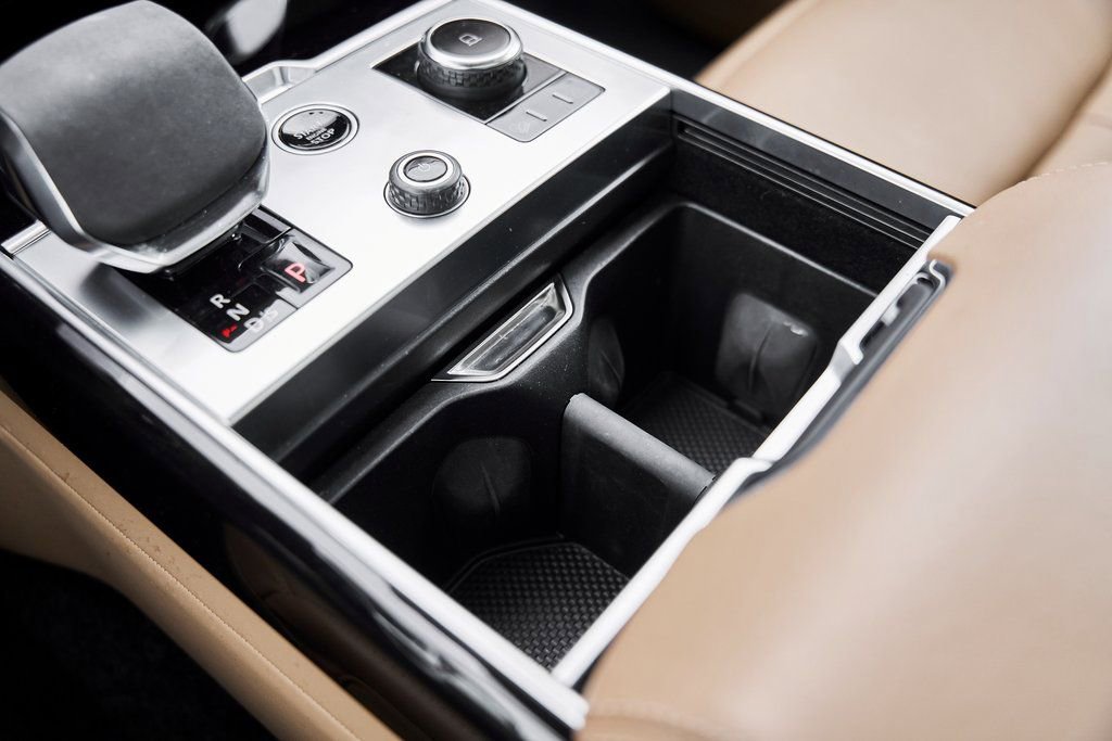 Used 2023 Land Rover Range Rover SE image 60