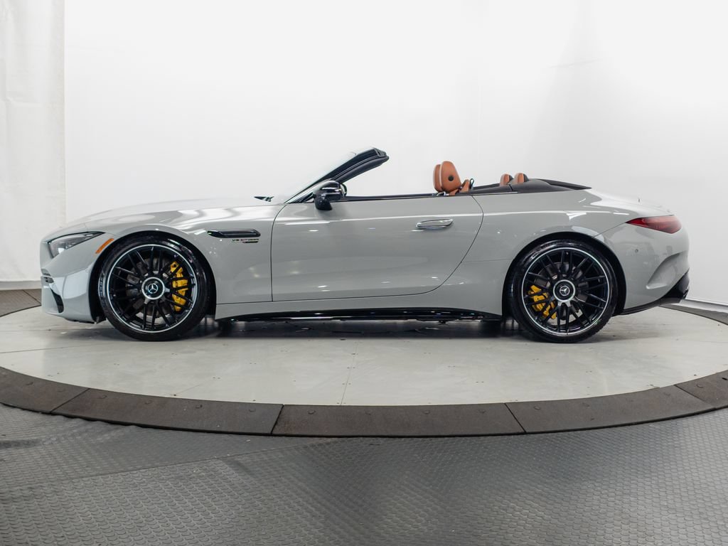 Used 2022 Mercedes-Benz SL 55 AMG 4MATIC image 5