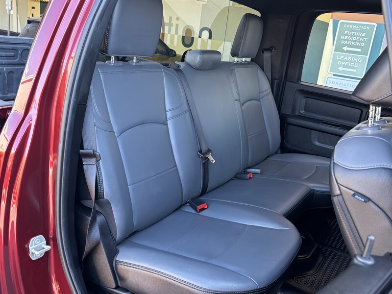 Used 2024 RAM 2500 Tradesman w/ Chrome Appearance Group AWD/4WD image 28