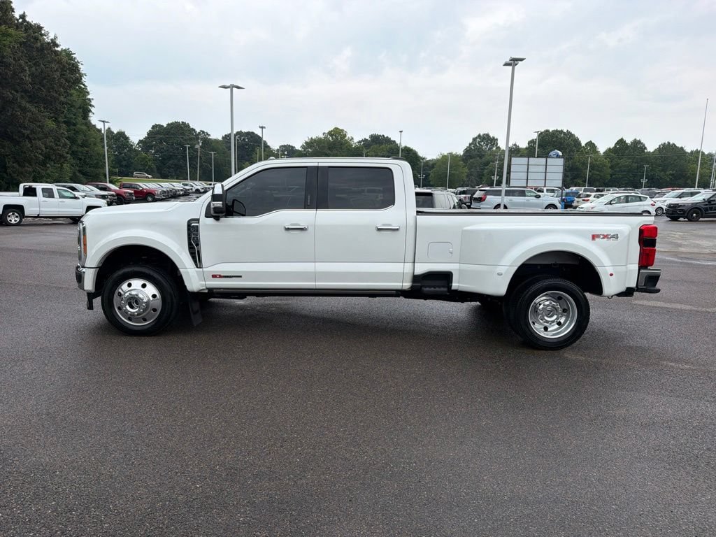 Used 2023 Ford F450 Lariat w/ Lariat Ultimate Package AWD/4WD image 6
