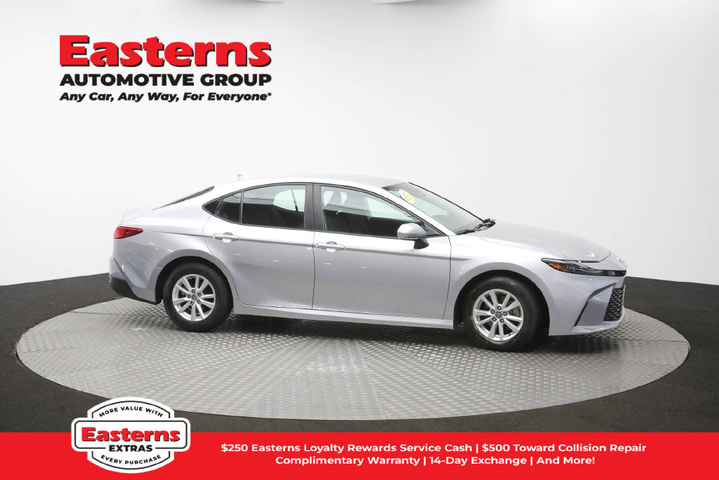 Used 2025 Toyota Camry LE FWD image 47