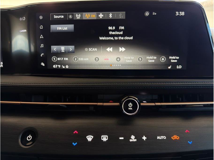 Used 2023 Nissan Ariya FWD image 20