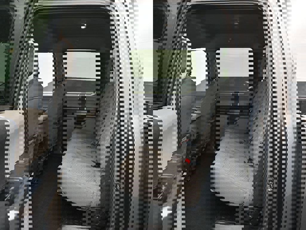 Used 2020 Ford F250 XLT image 11