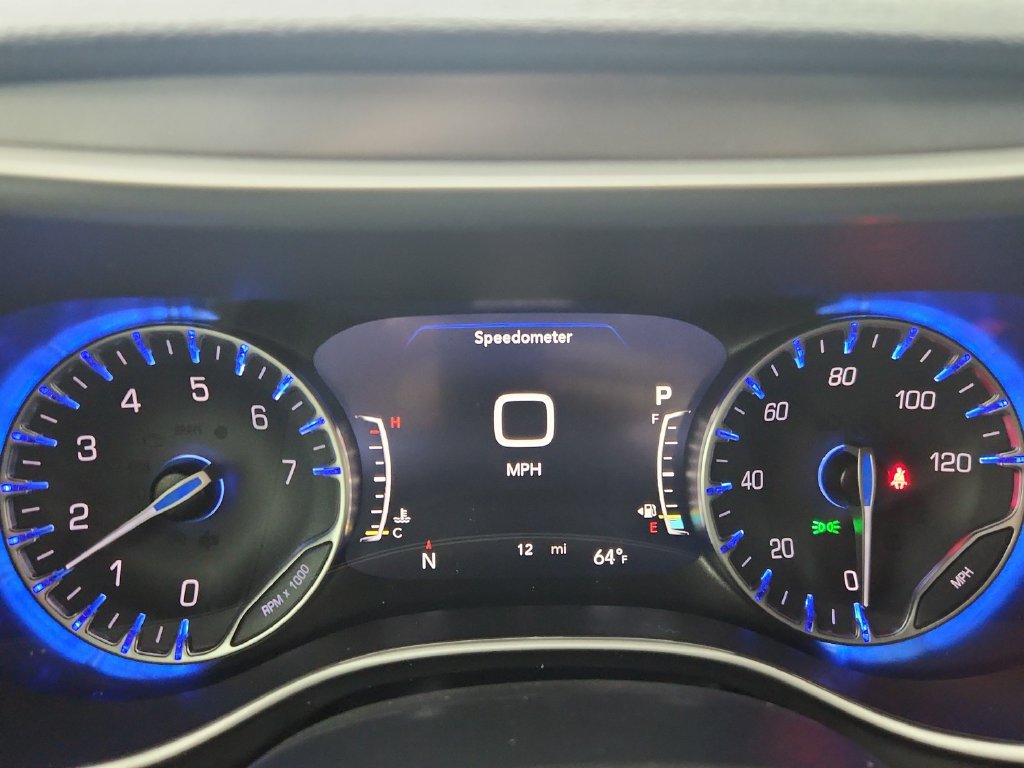 New 2027 Chrysler Pacifica Select AWD/4WD image 23