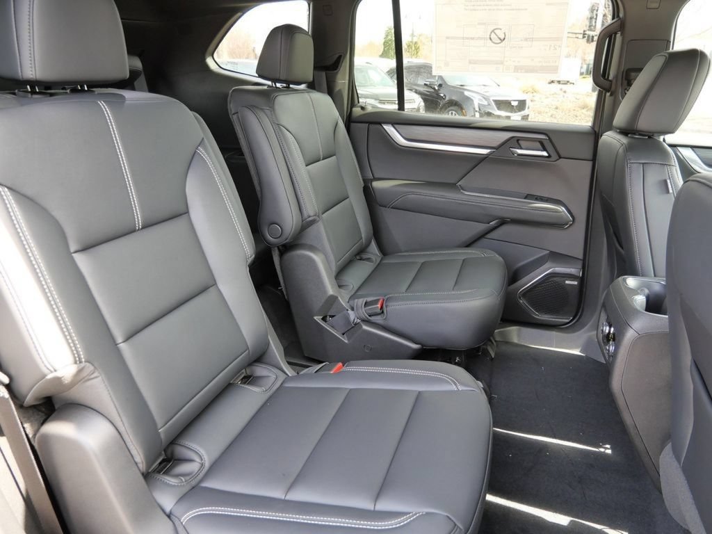 New 2026 GMC Acadia Elevation w/ Elevation Premium Package AWD/4WD image 27