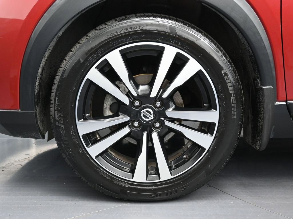 Used 2019 Nissan Kicks SR image 9