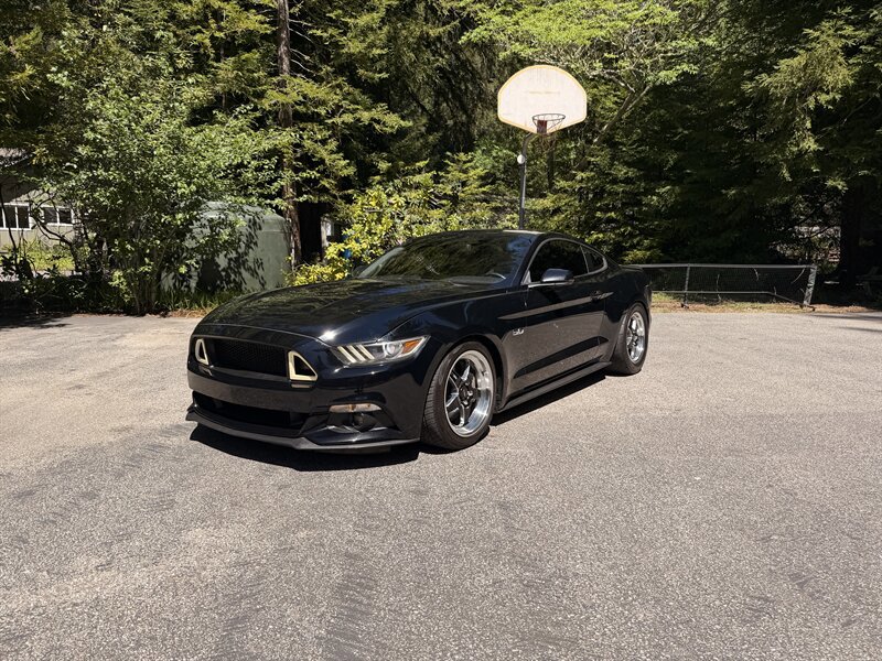 Used 2016 Ford Mustang GT image 1