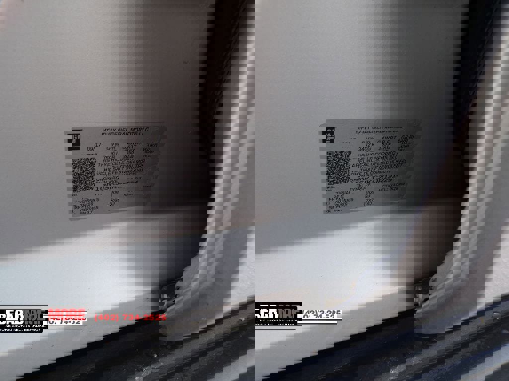 Used 2018 Chevrolet Suburban Premier image 50