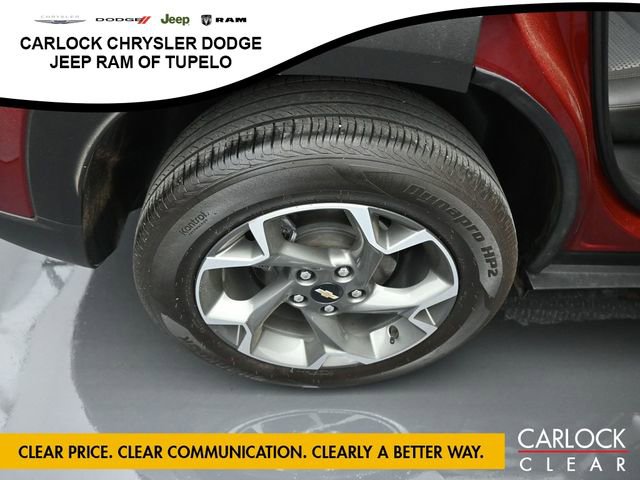 Used 2025 Chevrolet Trax LT w/ Driver Confidence Package image 35