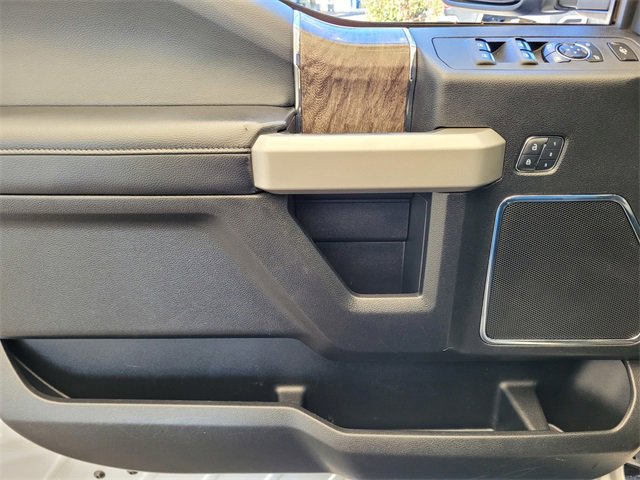 Used 2017 Ford F250 Lariat w/ Lariat Ultimate Package image 22