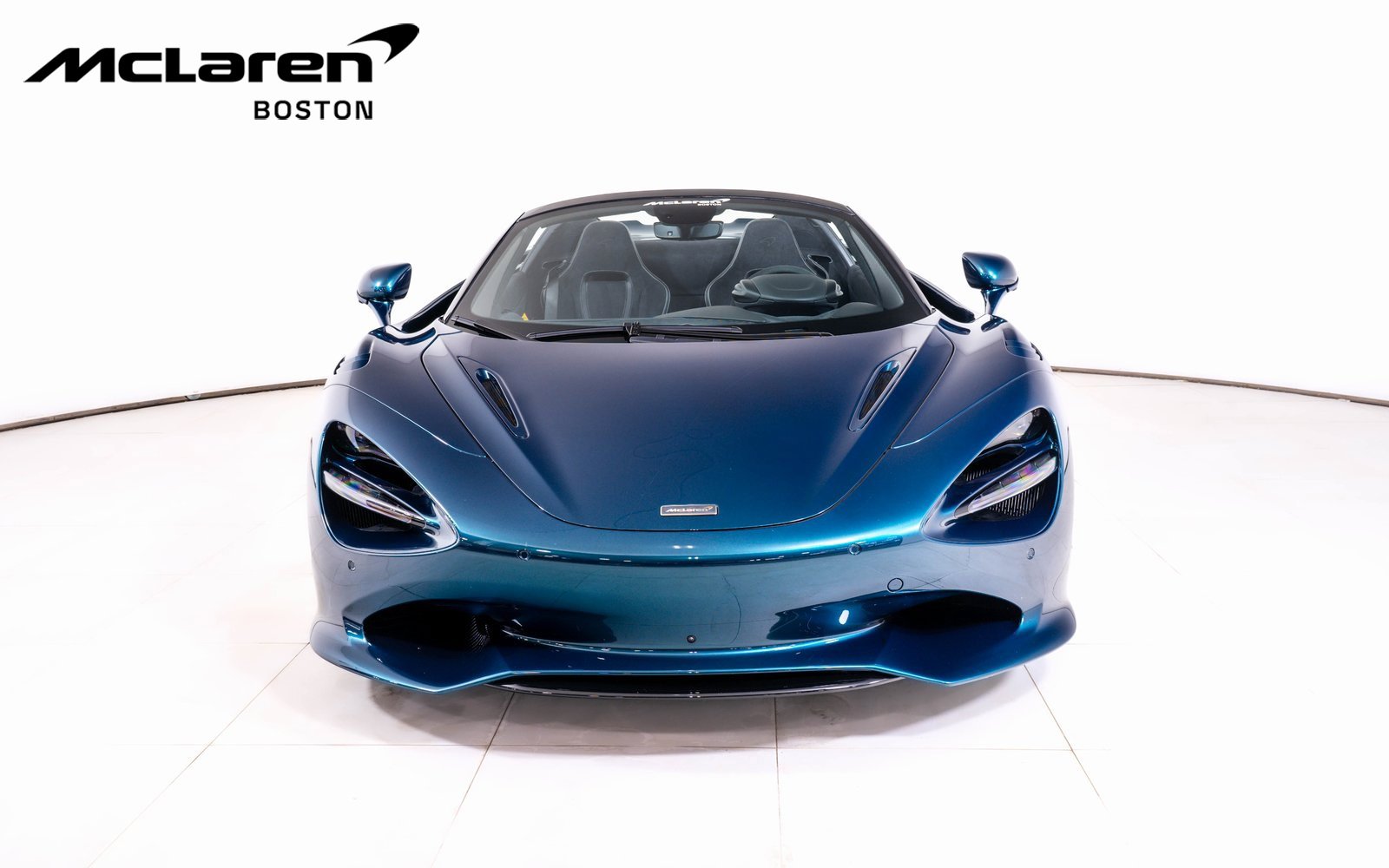 Used 2025 McLaren 750S Spider image 10