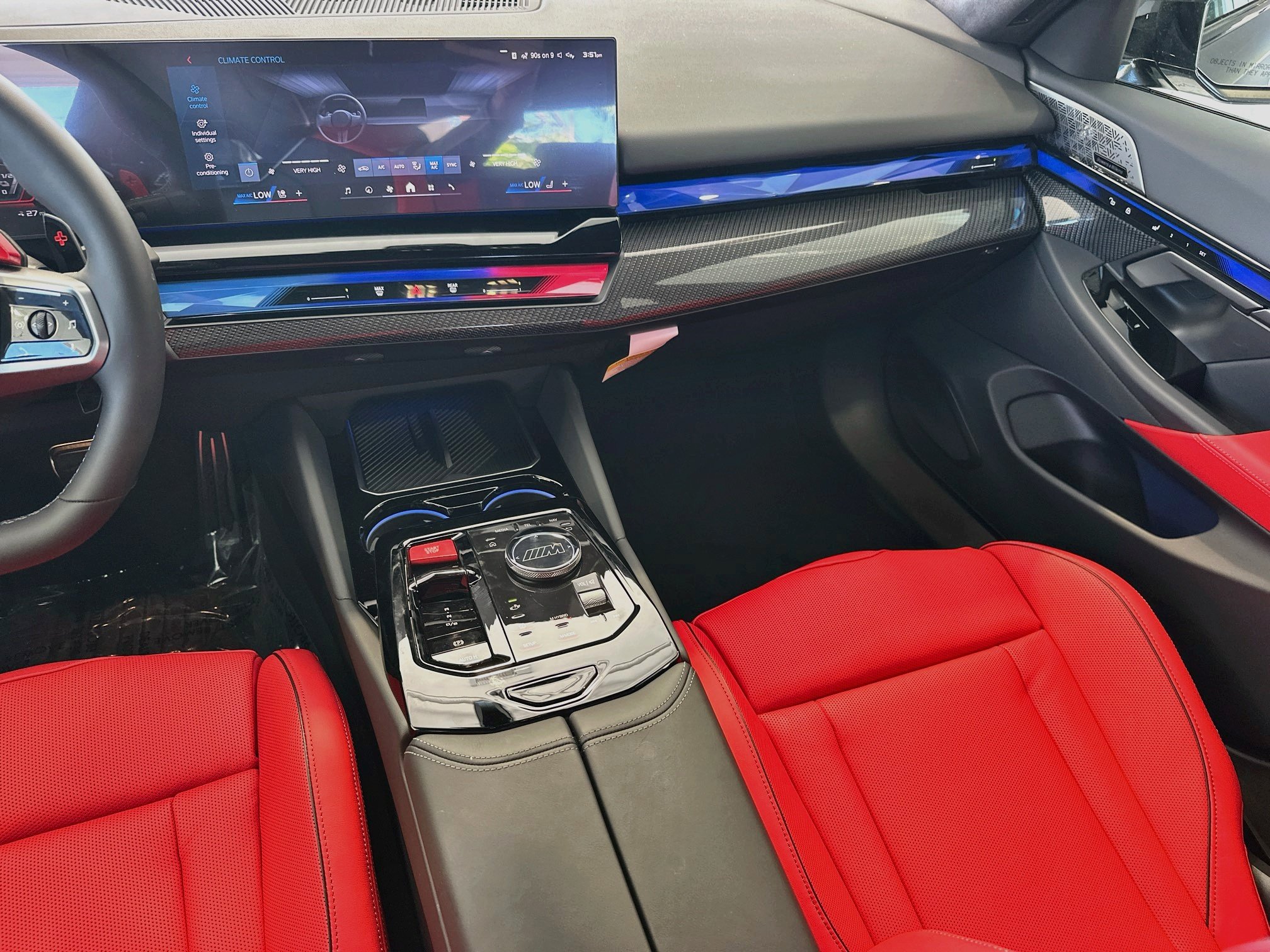 New 2027 BMW M5 Touring AWD/4WD image 19