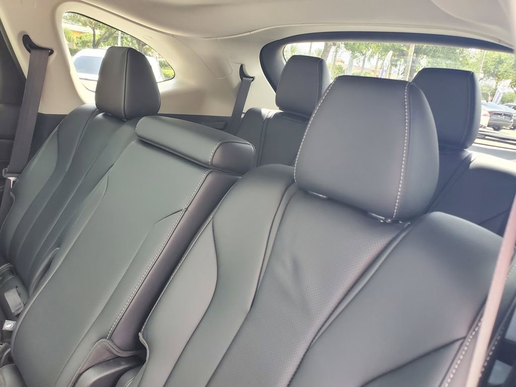 Certified 2024 Acura MDX FWD w/ Technology Package image 13