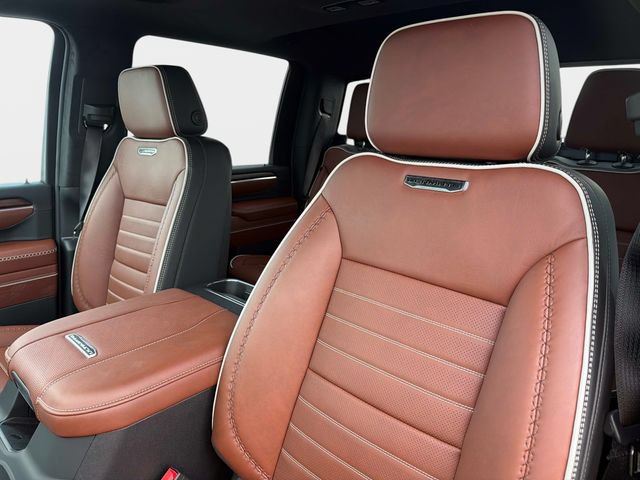 New 2026 GMC Sierra 3500 Denali Ultimate AWD/4WD image 20