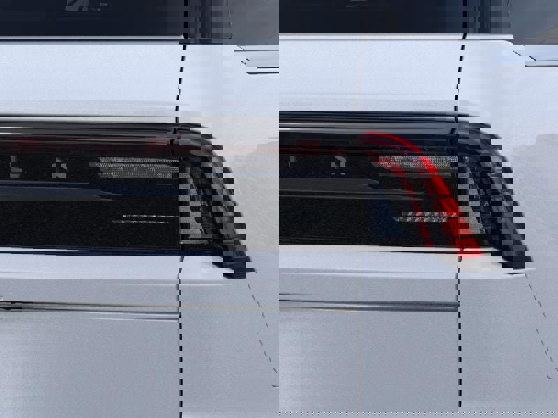 New 2025 Lincoln Navigator Black Label image 21