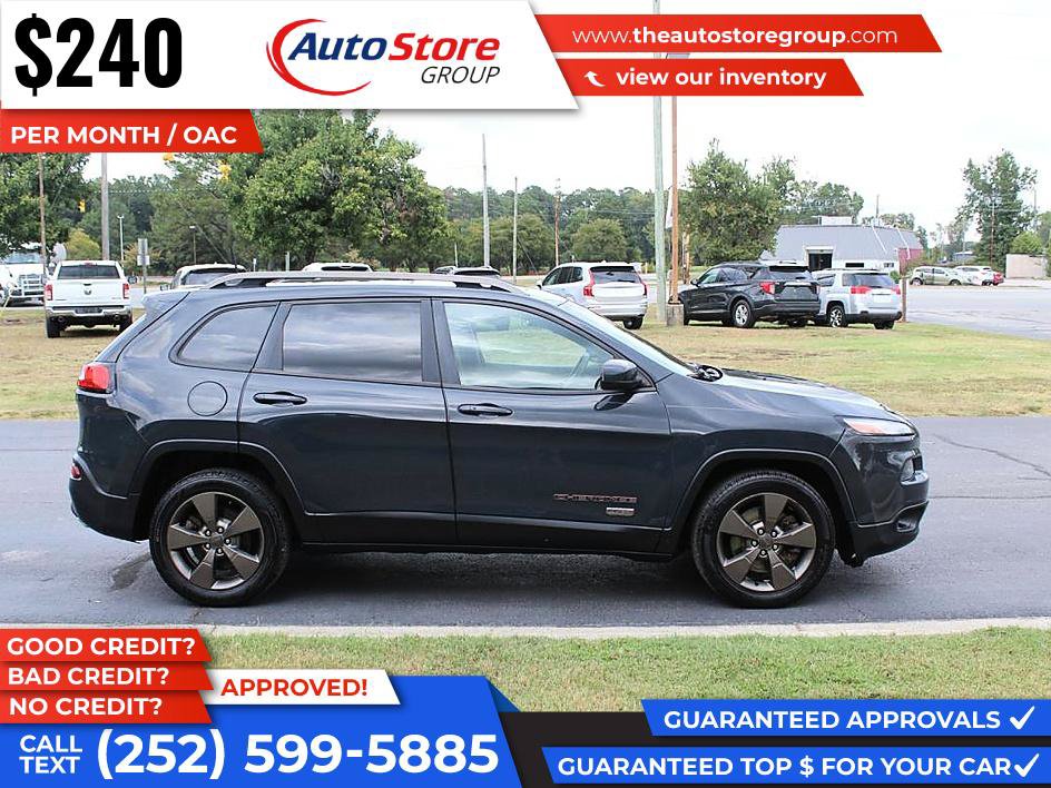 Used 2017 Jeep Cherokee 75th Anniversary FWD image 5