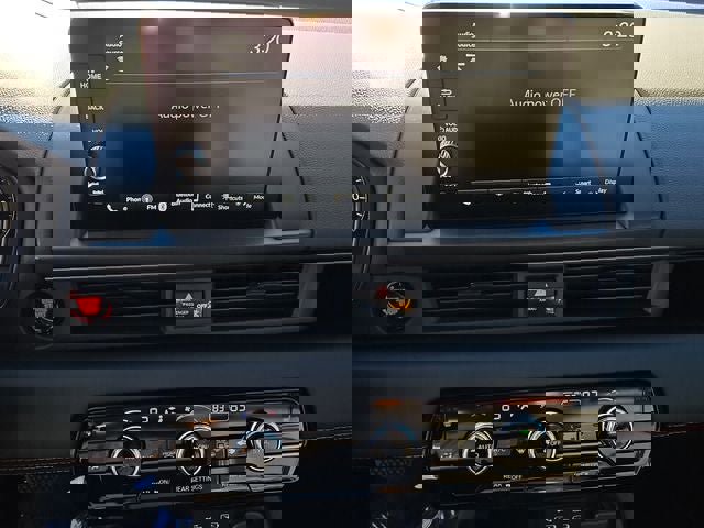 New 2025 Honda Pilot TrailSport image 11