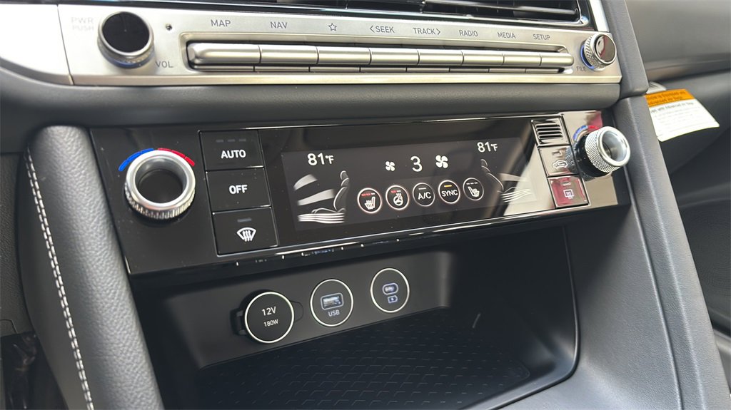 New 2026 Genesis G70 2.5T image 23