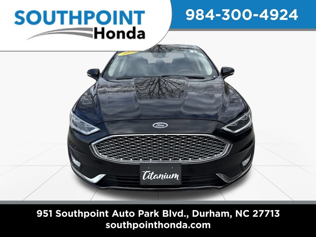 Used 2020 Ford Fusion Titanium image 2