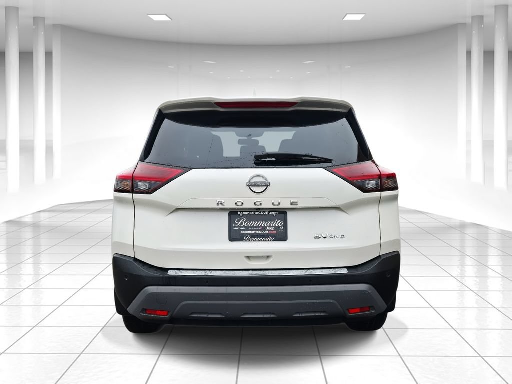 Used 2023 Nissan Rogue SV AWD/4WD image 4