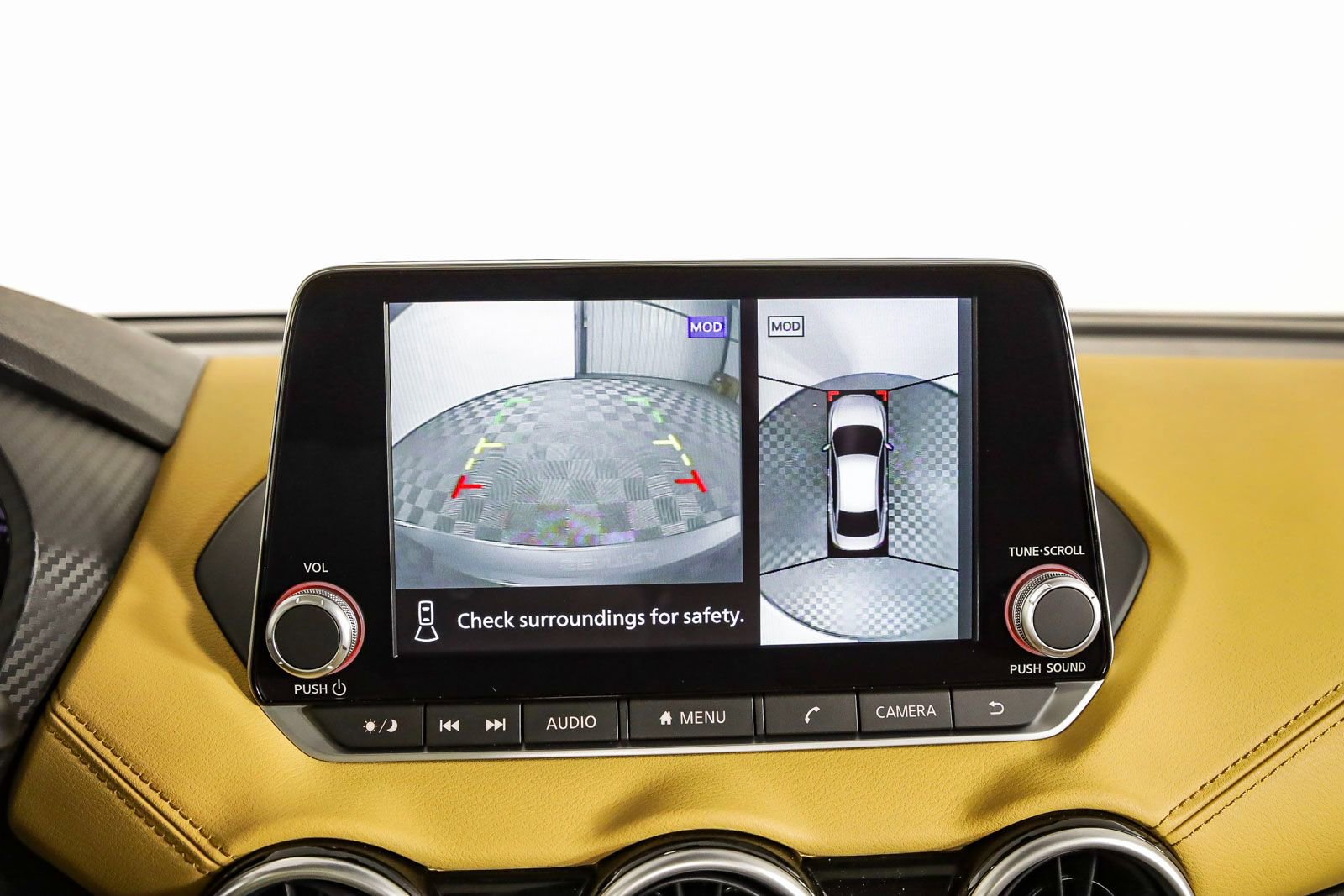 Used 2025 Nissan Sentra SV w/ SV Premium Package image 28