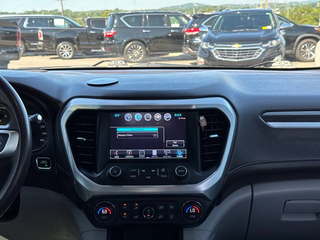 Used 2018 GMC Acadia SLT w/ LPO, Floor Liner Package FWD image 21