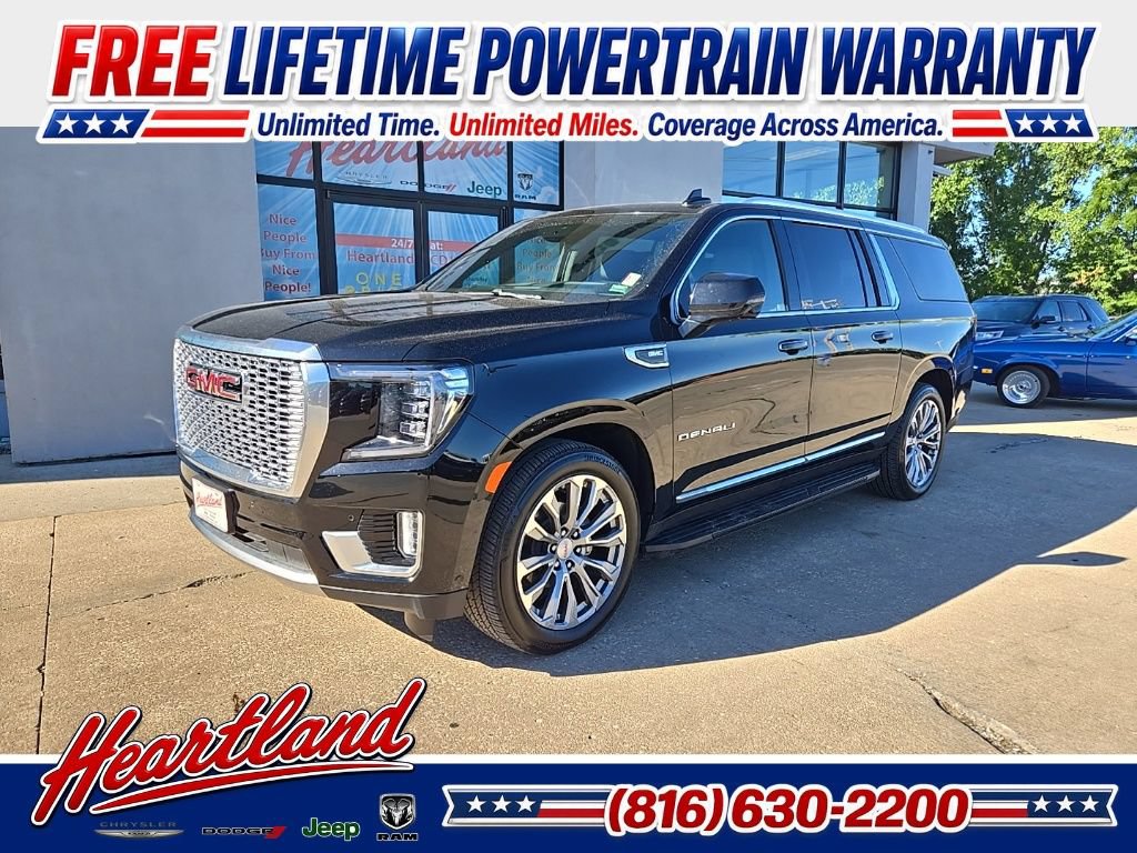 Used 2024 GMC Yukon XL Denali w/ Advanced Technology Package AWD/4WD image 1