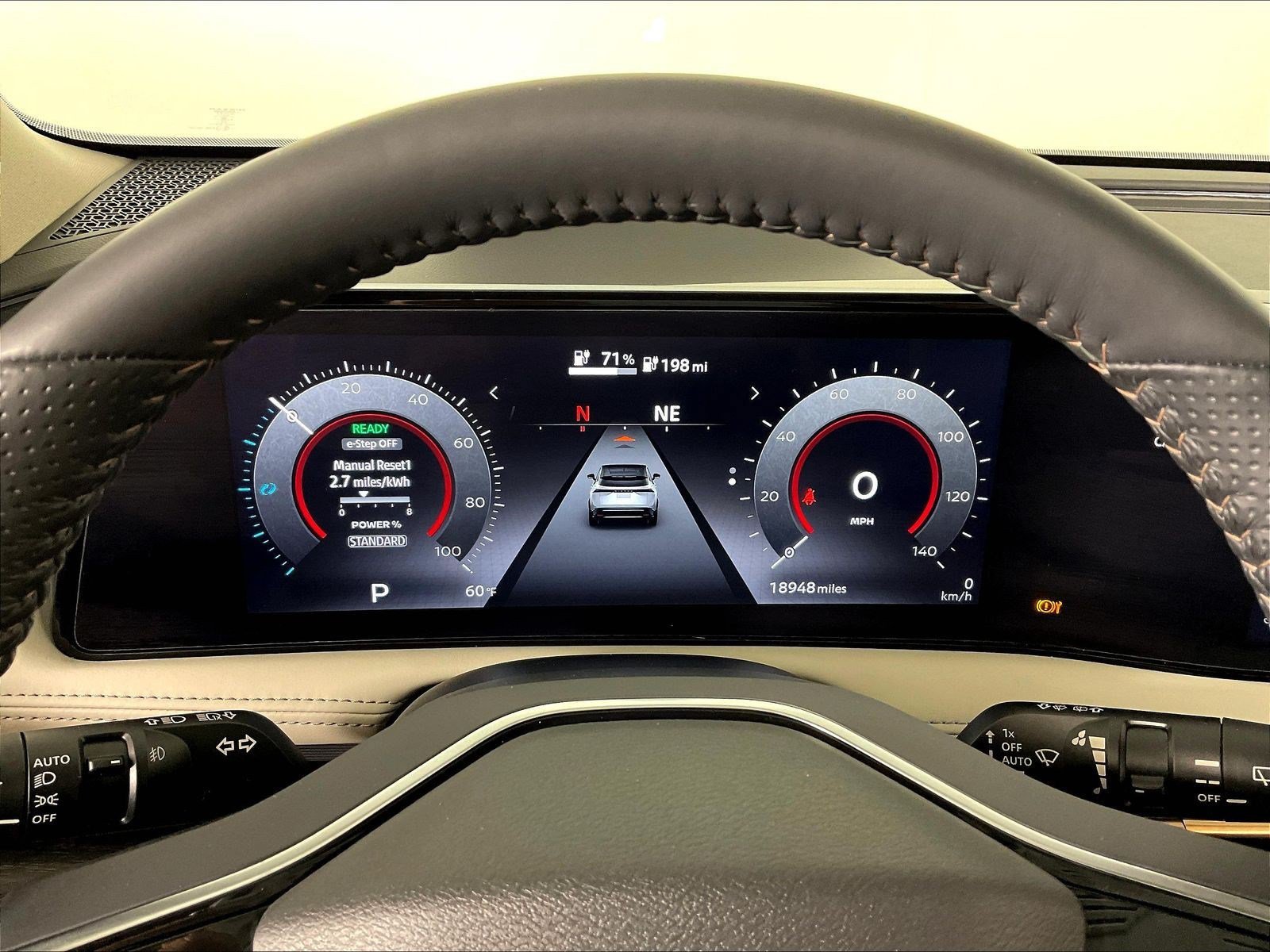 Certified 2023 Nissan Ariya AWD image 13
