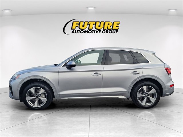 Used 2023 Audi Q5 2.0T Premium w/ Convenience Package image 6