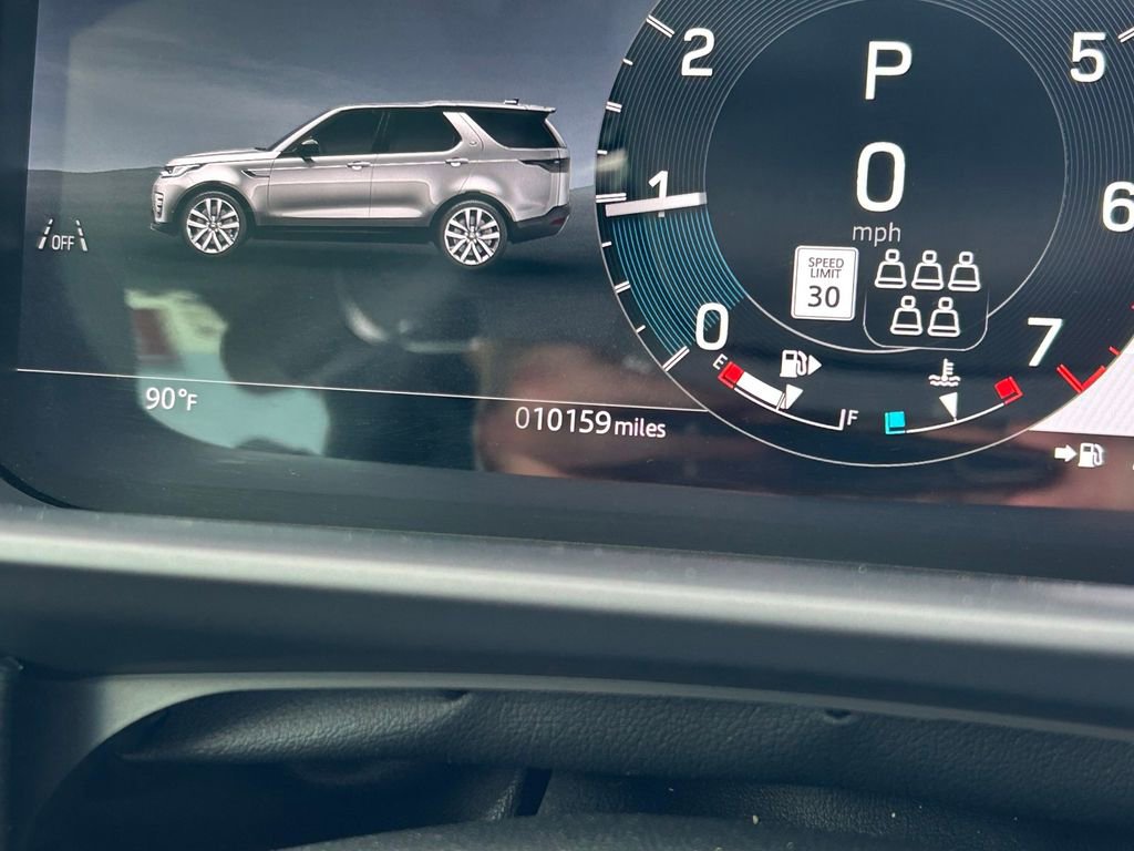 Used 2024 Land Rover Discovery Dynamic SE AWD/4WD image 40