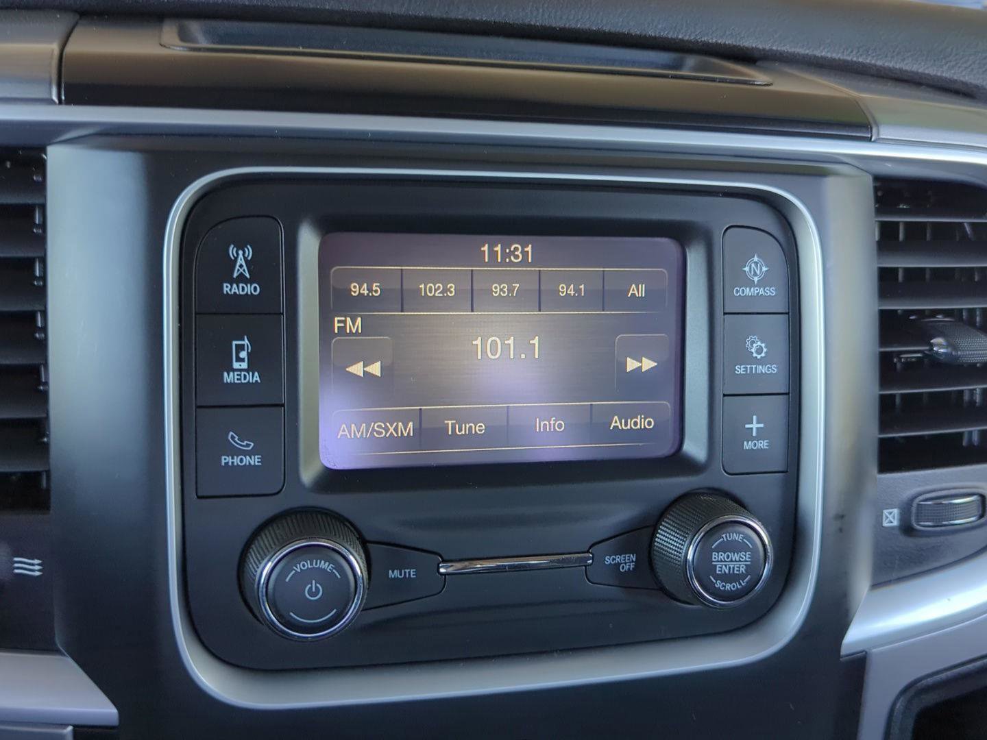 Used 2021 RAM 1500 Classic SLT image 17