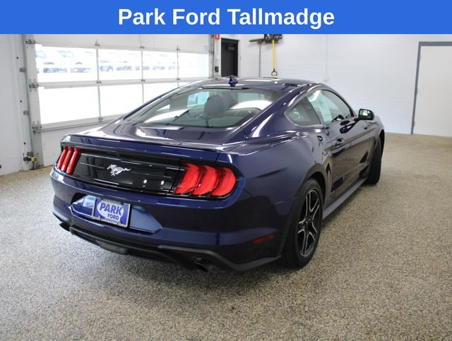Used 2020 Ford Mustang Premium RWD image 6