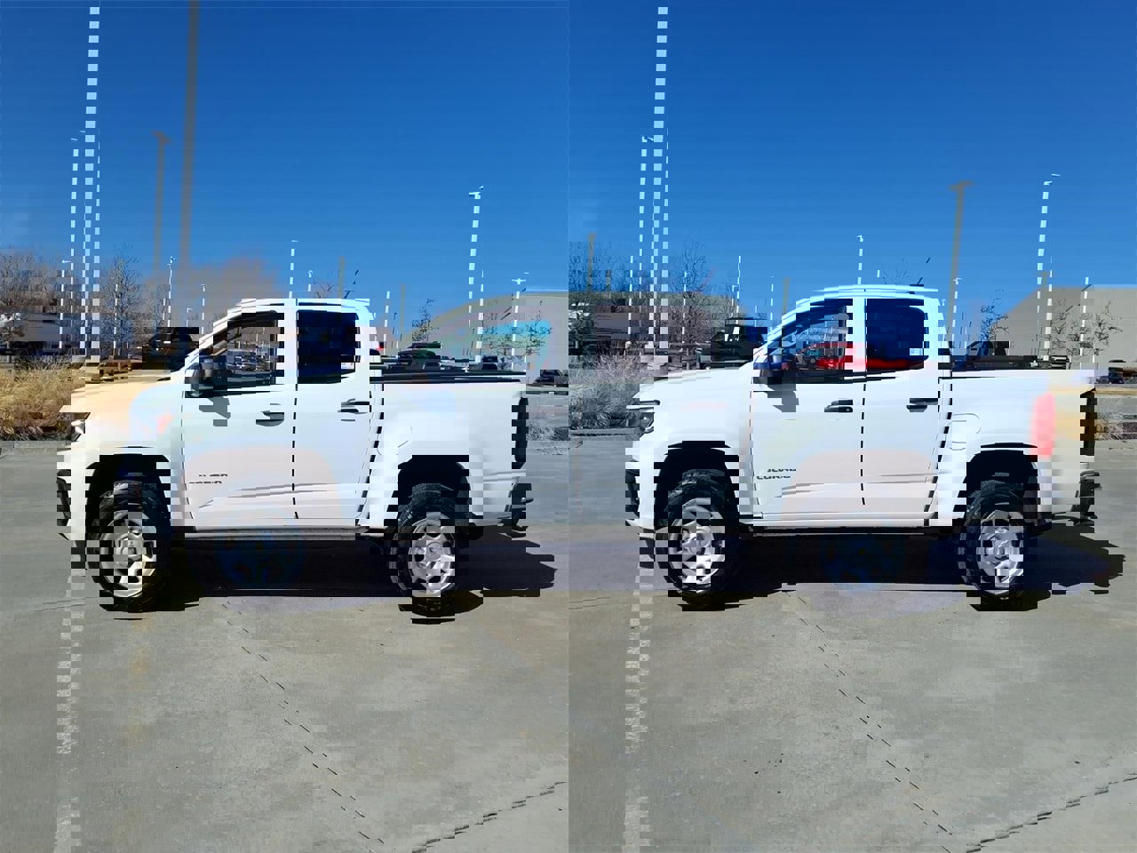 Used 2022 Chevrolet Colorado W/T w/ WT Convenience Package image 2