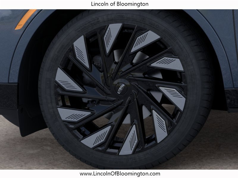 New 2026 Lincoln Nautilus Reserve AWD/4WD image 22