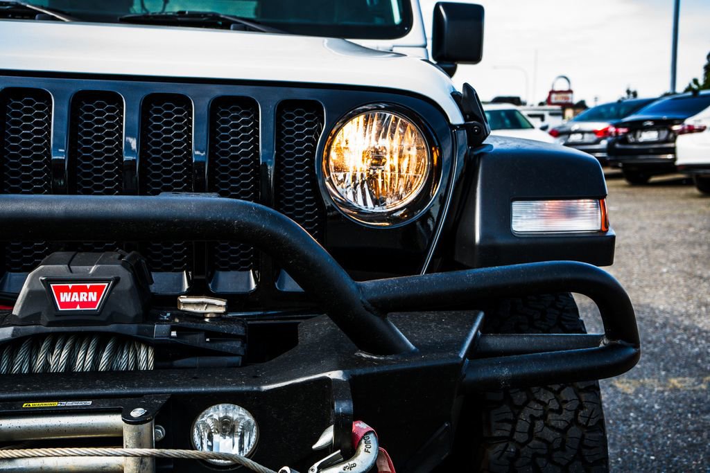 Used 2021 Jeep Wrangler Sport AWD/4WD image 9