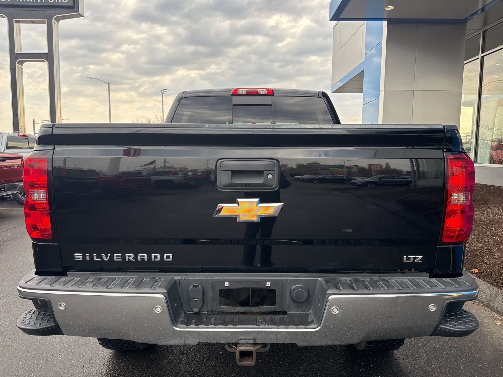 Used 2015 Chevrolet Silverado 1500 LTZ w/ LTZ Plus Package image 7