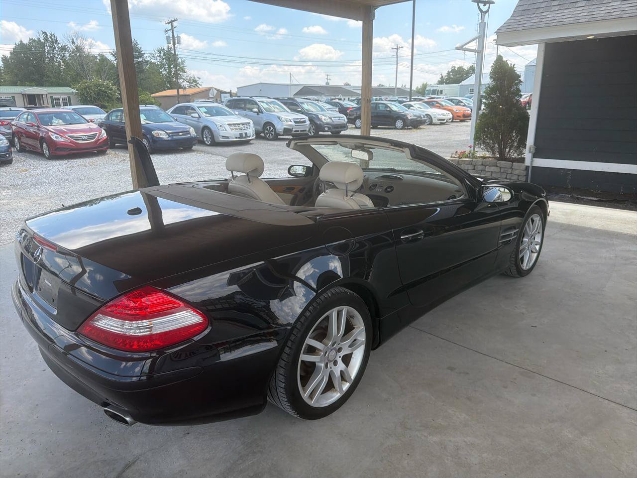 Used 2008 Mercedes-Benz SL 550 image 17
