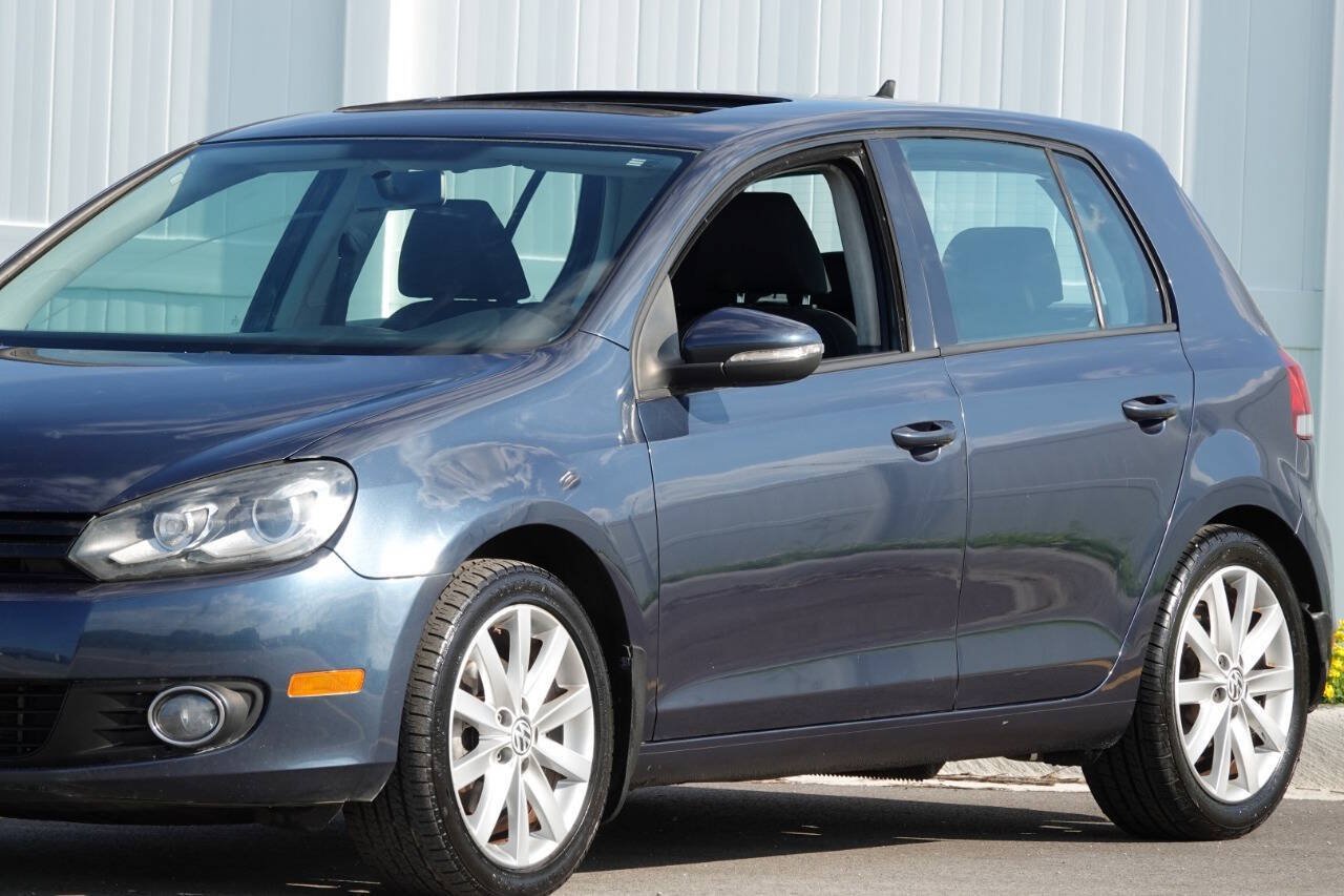 Used 2011 Volkswagen Golf TDI w/ Cold Weather Pkg FWD image 36