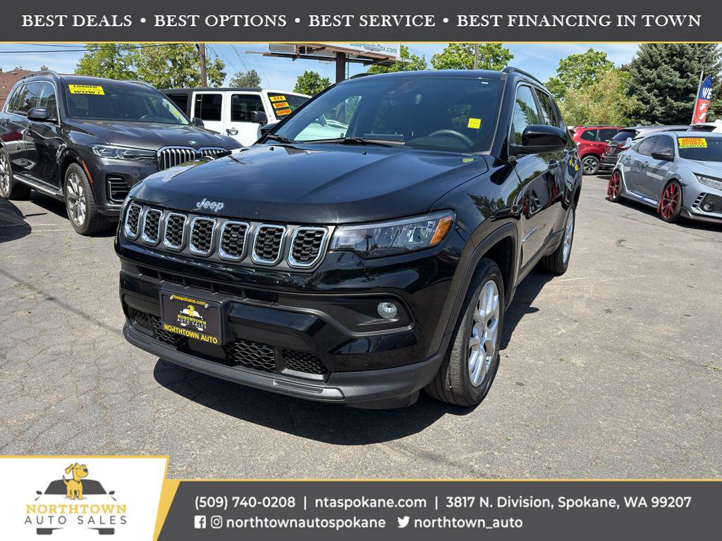 Used 2024 Jeep Compass Latitude