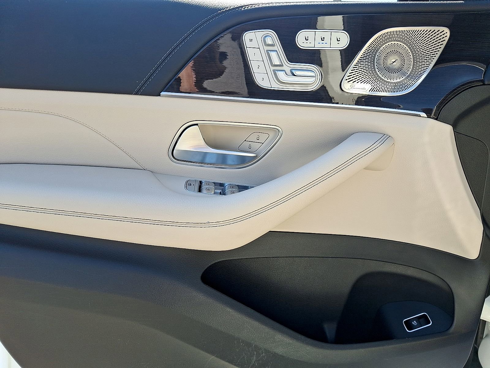 Certified 2023 Mercedes-Benz GLE 450 4MATIC image 12