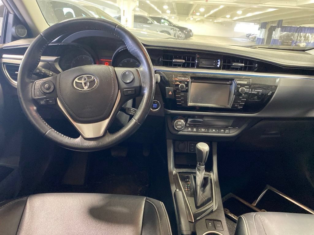 Used 2014 Toyota Corolla S Premium w/ Driver Convenience Package FWD image 8