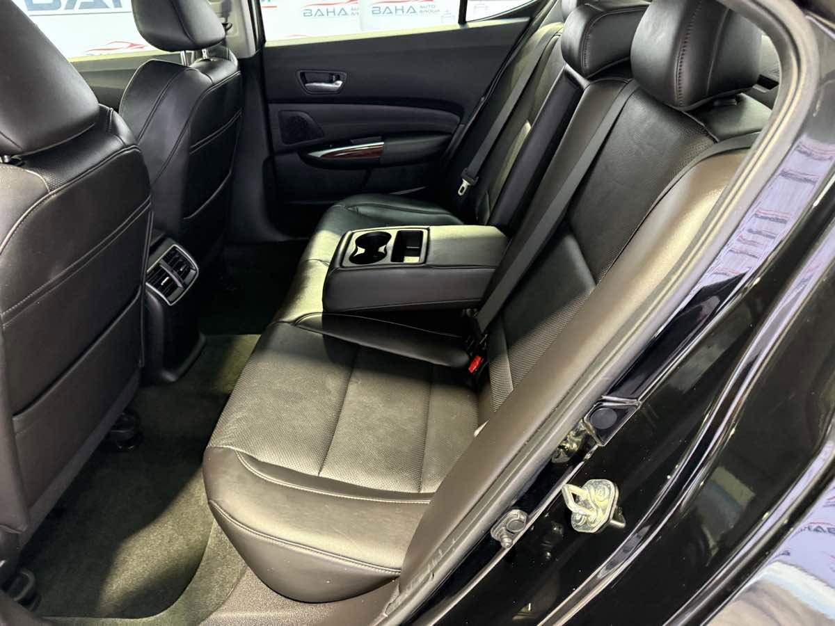Used 2017 Acura TLX w/ Technology Package FWD image 17
