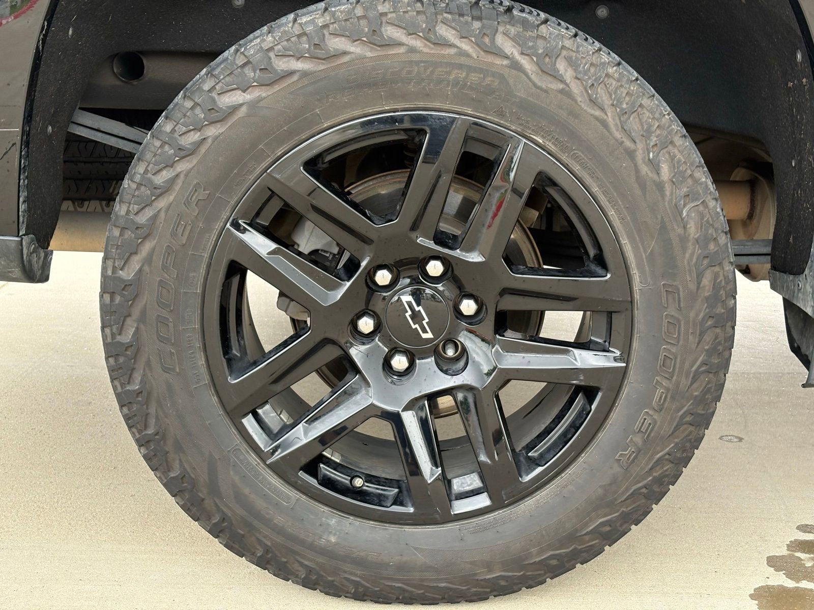Certified 2022 Chevrolet Silverado 1500 RST AWD/4WD image 10