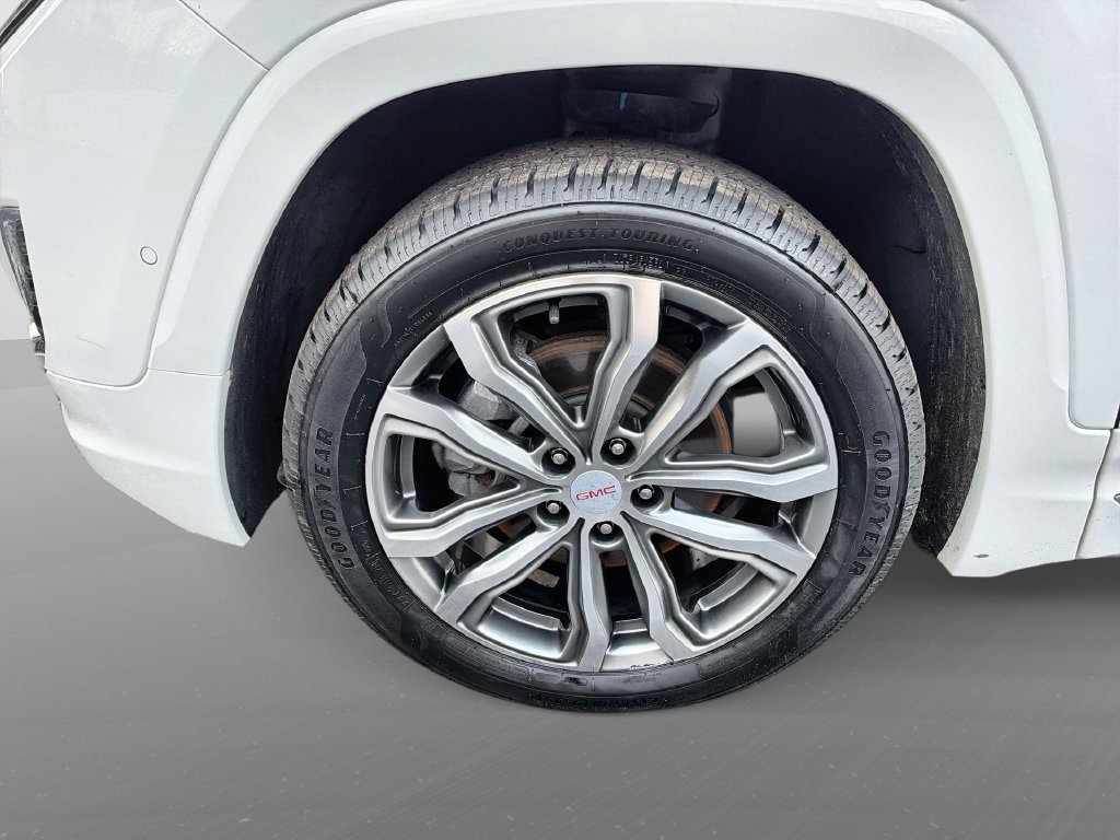 Used 2019 GMC Terrain Denali w/ Advanced Safety Package AWD/4WD image 25
