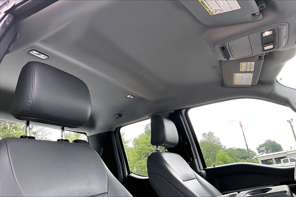 Used 2023 Ford F250 XL w/ Snow Plow Prep Package AWD/4WD image 22