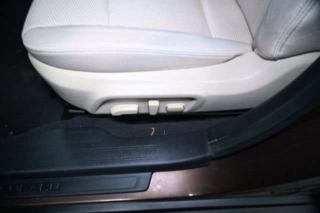 Used 2019 Subaru Outback 2.5i Premium image 25