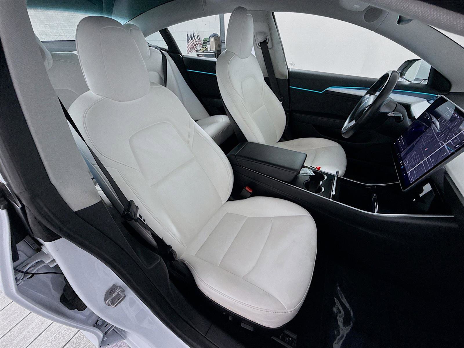 Used 2018 Tesla Model 3 Long Range image 18